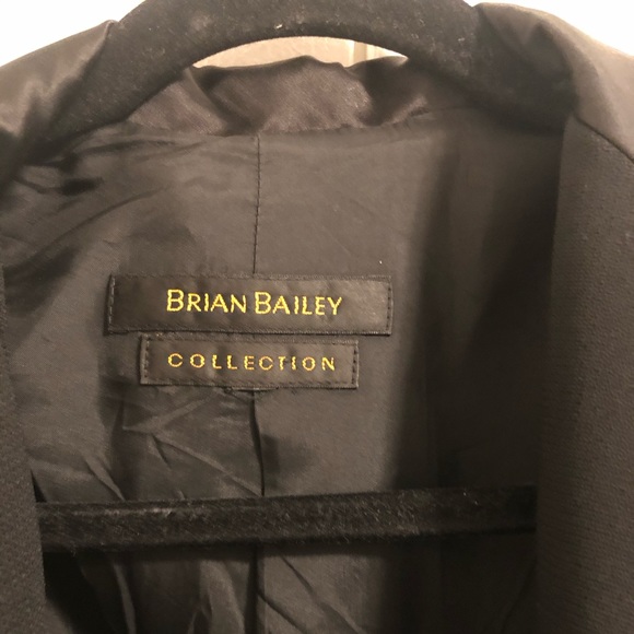 Closest - Picture 4 of 8